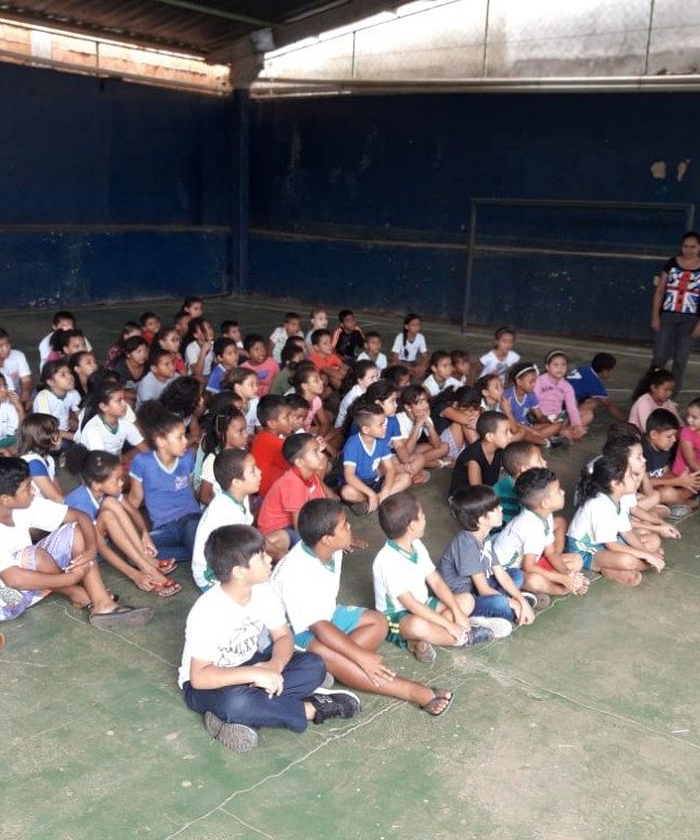 Teoria Verde tem foco nas crianças e realiza palestras educativas em escolas